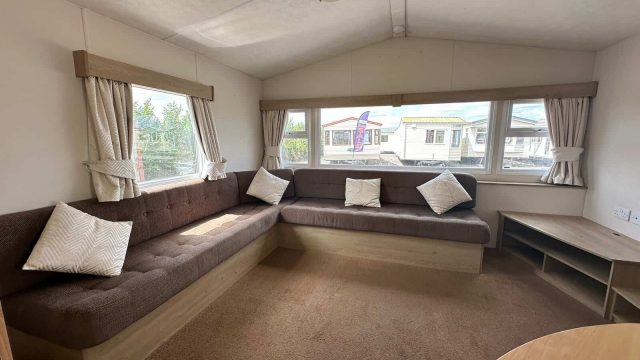 003-Delta-Sofa