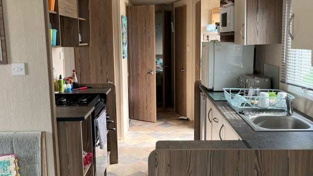 004 Horizon 2017 Kitchen