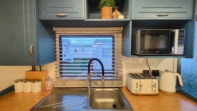 006 Beaumaris Kitchen