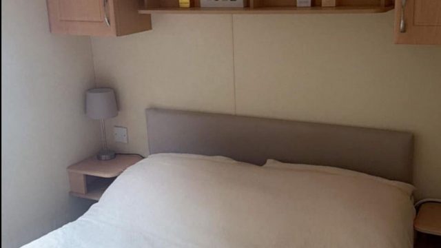 009 Delta Deluxe Bedroom