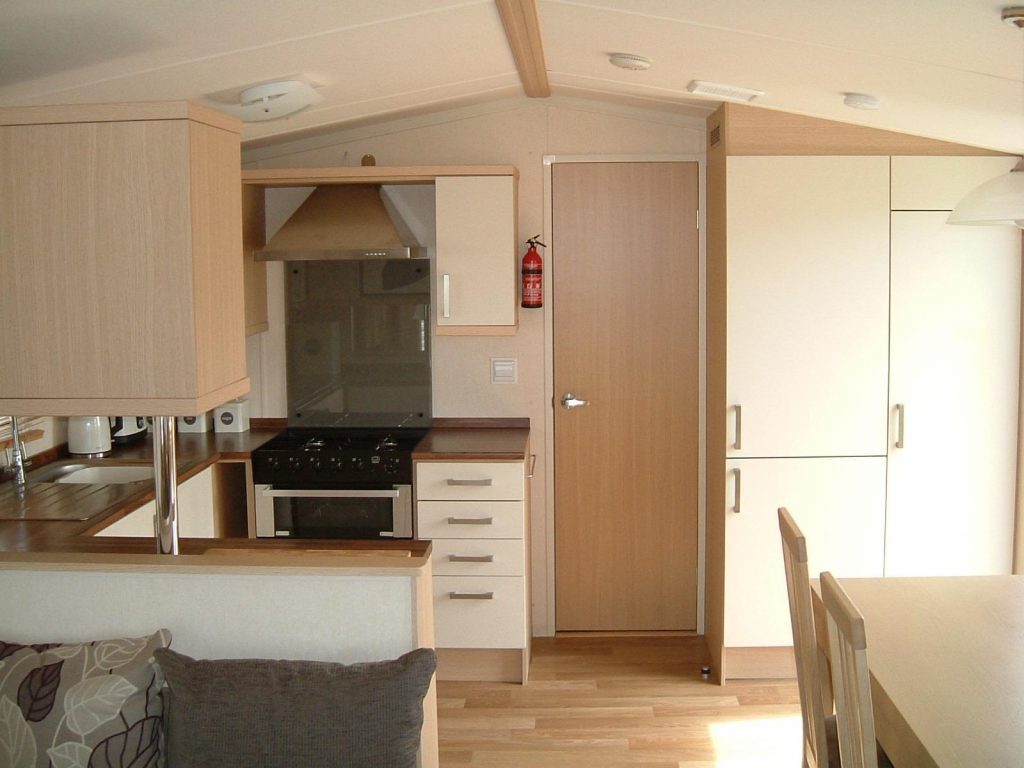 006 Mozelle Kitchen