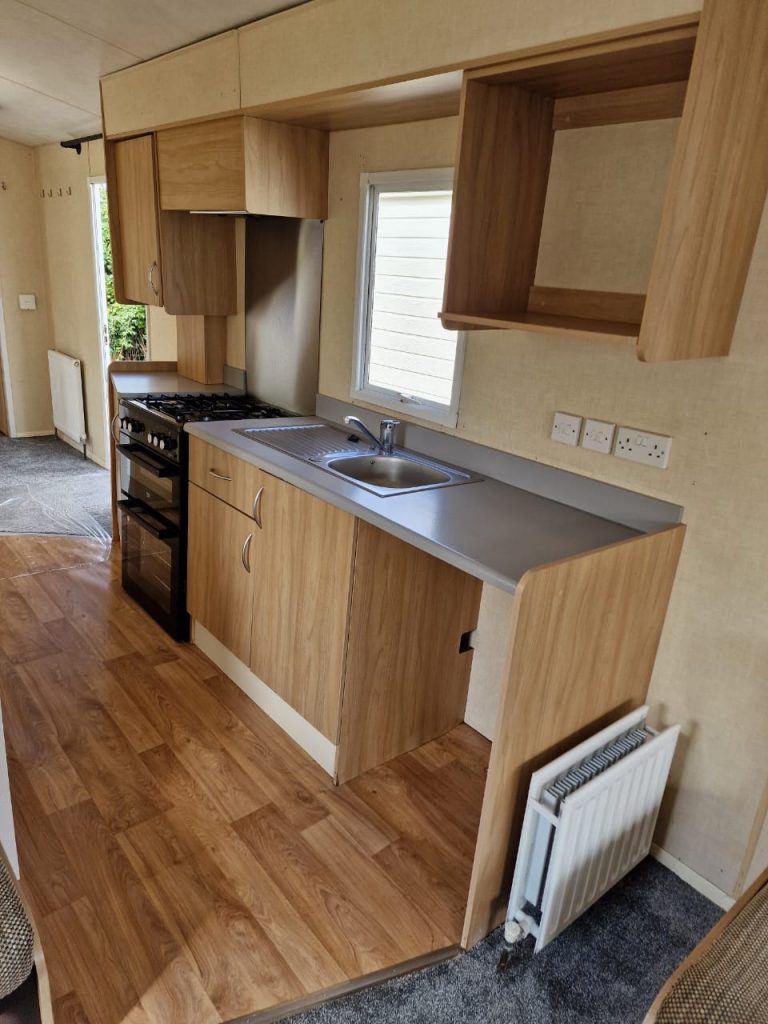 010 Vista Kitchen