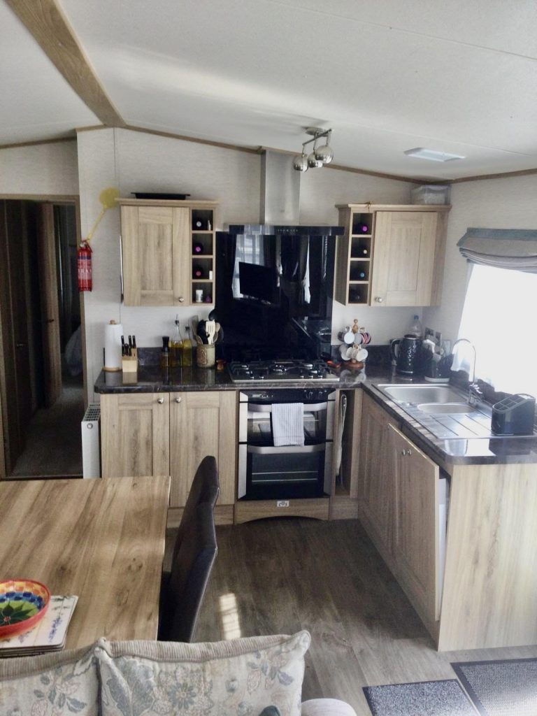 007 Ambleside Kitchen