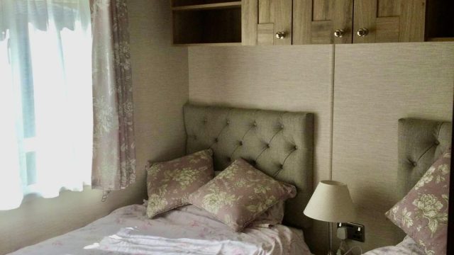 013 Ambleside Twin Bedroom
