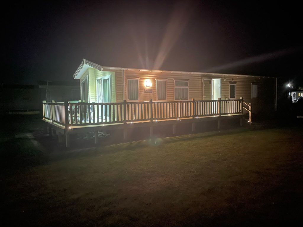 017 Waverly at night