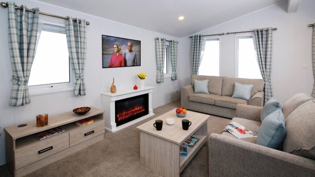 002 newbury-lounge-1-2000×1333-1