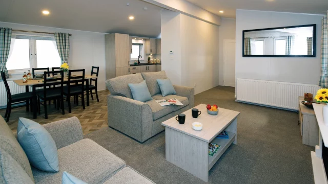 004 newbury-lounge-3-2000×1333-1
