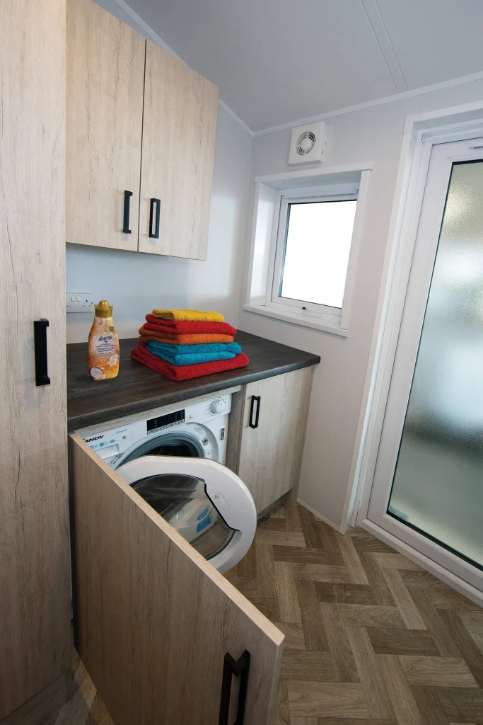 013 newbury-utility-1772×2657-1-scaled